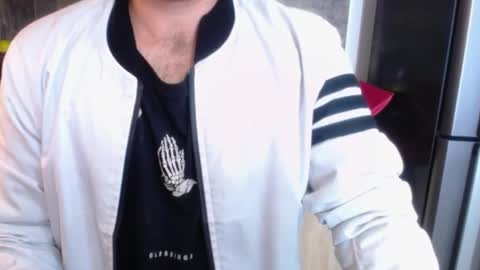Snapshot of michaelhawtin chatting on 10/28/25, 06:06 Michael  Contenido explcito online show from 10/28/25, 06:06