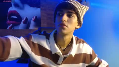 michaelkoiv online show from 11/28/25, 12:19