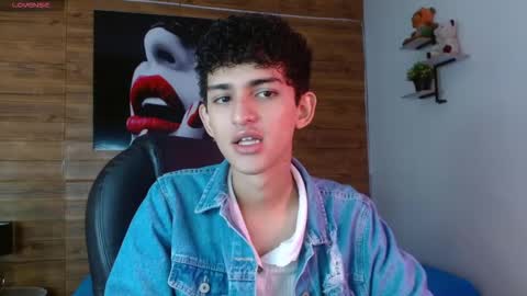 michaelkoiv online show from 11/30/25, 12:20