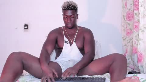 Snapshot of michaell_james chatting on 12/29/24, 11:08 Michaell online show from 12/29/24, 11:08