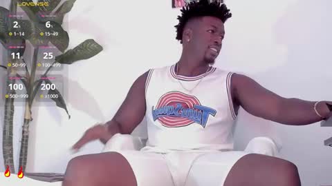 Snapshot of michaell_james chatting on 12/02/25, 07:09 Michaell online show from 12/02/25, 07:09