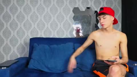 Michaell online show from 02/11/25, 01:10