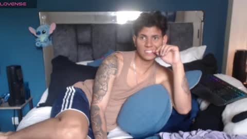 Snapshot of michaellstiffler_1109 chatting on 04/26/26, 04:48 michaell online show from 04/26/26, 04:48