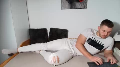 Snapshot of michaelos11 chatting on 03/15/26, 09:48 michaelos11 online show from 03/15/26, 09:48