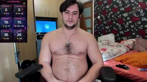 Snapshot of michaelragnar90 chatting on 12/16/24, 08:20 michaelragnar90 online show from 12/16/24, 08:20