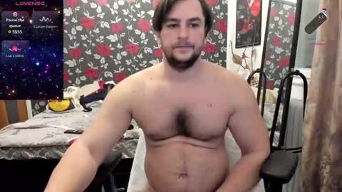 Snapshot of michaelragnar90 chatting on 01/12/25, 11:17 michaelragnar90 online show from 01/12/25, 11:17