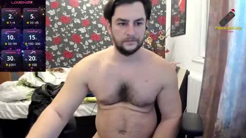 Snapshot of michaelragnar90 chatting on 01/29/25, 10:05 michaelragnar90 online show from 01/29/25, 10:05