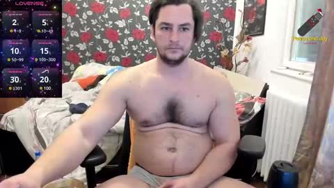 Snapshot of michaelragnar90 chatting on 02/21/25, 12:39 michaelragnar90 online show from 02/21/25, 12:39