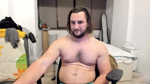 Snapshot of michaelragnar90 chatting on 11/10/25, 05:34 michaelragnar90 online show from 11/10/25, 05:34