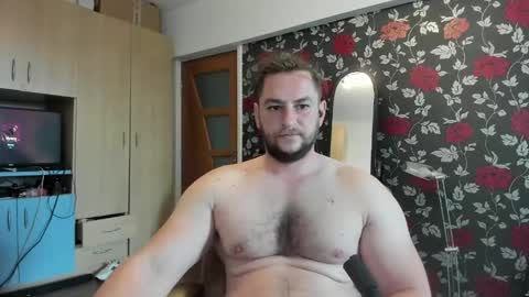 michaelragnar90 online show from 04/19/26, 08:35