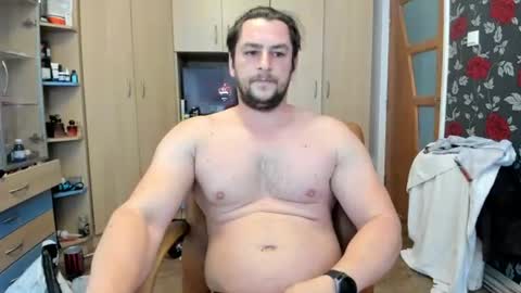 Snapshot of michaelragnar90 chatting on 06/19/26, 06:07 michaelragnar90 online show from 06/19/26, 06:07