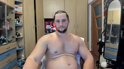 Snapshot of michaelragnar90 chatting on 07/20/26, 11:34 michaelragnar90 online show from 07/20/26, 11:34