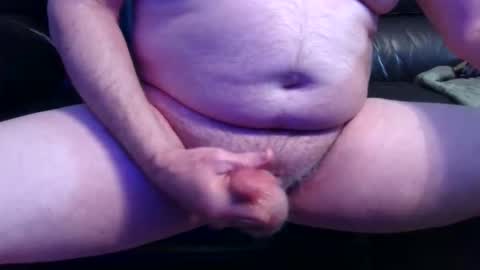 Snapshot of michaelrtc chatting on 12/14/25, 02:39 Michael online show from 12/14/25, 02:39