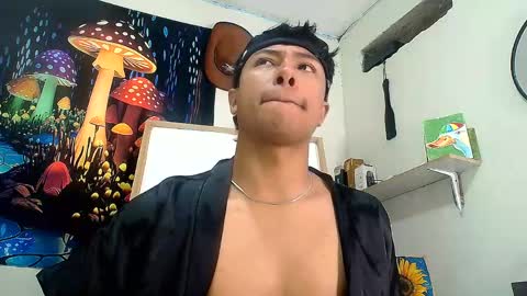 Snapshot of michaelstones chatting on 05/18/26, 03:18 michaelstones online show from 05/18/26, 03:18