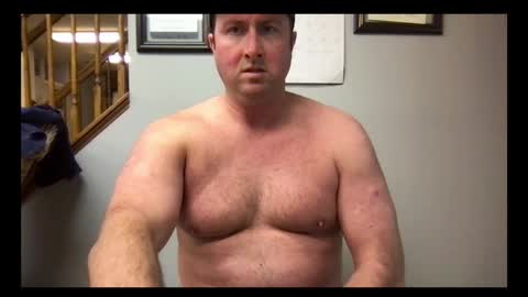 Snapshot of michaelt483 chatting on 12/27/24, 09:32 michaelt483 online show from 12/27/24, 09:32