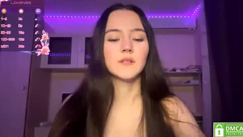 Snapshot of michalkandoll chatting on 06/26/26, 02:43 Aidaxo online show from 06/26/26, 02:43