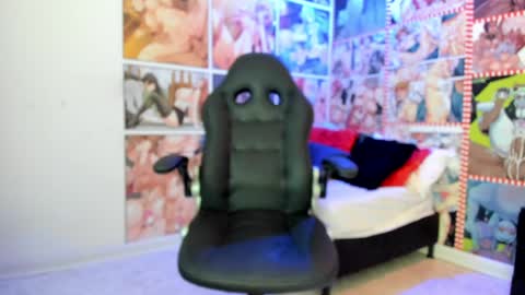 michel_lopez18 online show from 02/01/25, 10:59