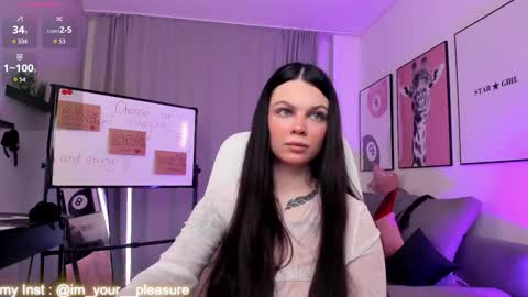 Snapshot of michela_fruet chatting on 12/02/25, 01:00 Kate online show from 12/02/25, 01:00