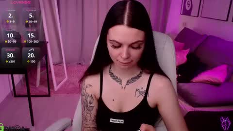 Snapshot of michela_fruet chatting on 07/12/26, 12:34 Kate online show from 07/12/26, 12:34