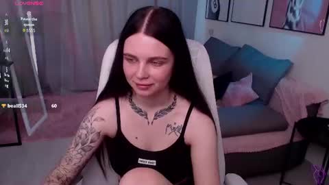 Snapshot of michela_fruet chatting on 07/23/26, 01:58 Kate online show from 07/23/26, 01:58