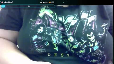 Snapshot of michele2462 chatting on 02/02/25, 11:51 Michele online show from 02/02/25, 11:51