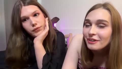 Snapshot of micheledoll chatting on 02/18/26, 06:20 MicheleDoll online show from 02/18/26, 06:20