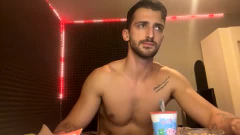 Snapshot of michelemagnetico chatting on 09/13/25, 10:20 michelemagnetico online show from 09/13/25, 10:20