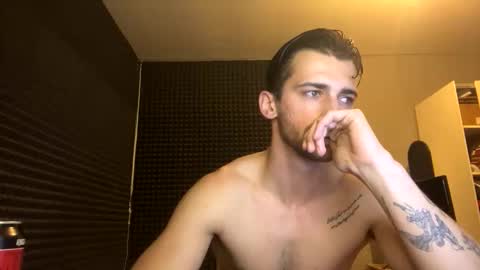 Snapshot of michelemagnetico chatting on 09/28/25, 07:30 michelemagnetico online show from 09/28/25, 07:30