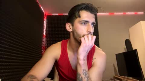 Snapshot of michelemagnetico chatting on 12/04/25, 11:57 michelemagnetico online show from 12/04/25, 11:57