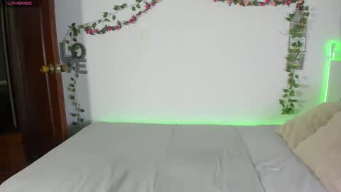 Michell online show from 10/22/25, 11:37