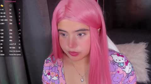 Snapshot of michell_petty01 chatting on 12/30/24, 02:51 michell_petty01 online show from 12/30/24, 02:51