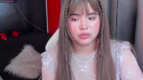 Snapshot of michell_petty01 chatting on 01/09/25, 01:56 michell_petty01 online show from 01/09/25, 01:56