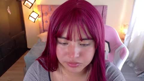 Snapshot of michell_petty01 chatting on 09/12/25, 03:01 michell_petty01 online show from 09/12/25, 03:01