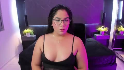 Snapshot of michell_rousee chatting on 07/12/26, 04:03 Michell online show from 07/12/26, 04:03