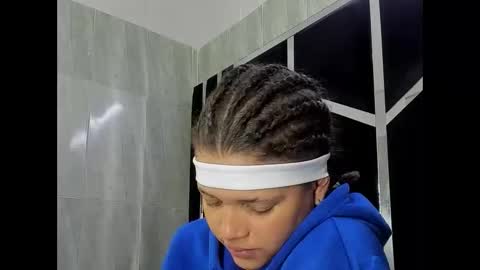 michell_rs online show from 01/28/25, 06:49