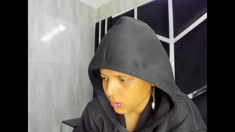 michell_rs online show from 02/24/25, 09:53