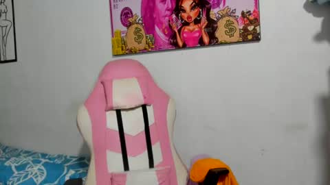 michell_smiths online show from 07/19/26, 05:55