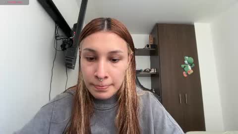 Snapshot of michell_winx chatting on 08/08/26, 08:44 Michell online show from 08/08/26, 08:44