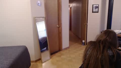 Michelle online show from 01/15/25, 07:01