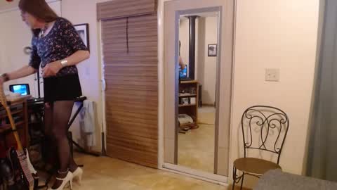 Michelle online show from 03/03/25, 11:22