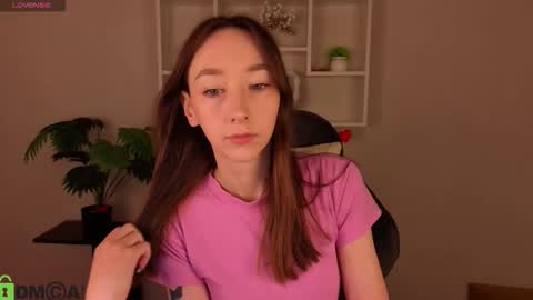 Snapshot of michelle__allen chatting on 02/09/26, 12:58 Michelle online show from 02/09/26, 12:58