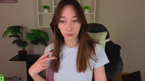 Snapshot of michelle__allen chatting on 02/19/26, 01:01 Michelle online show from 02/19/26, 01:01