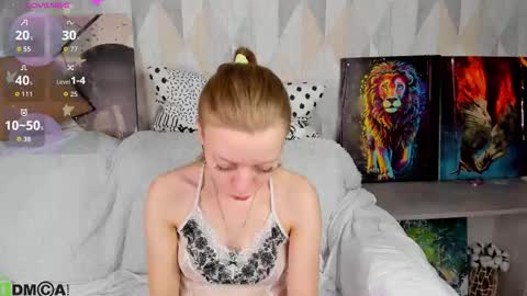 michelle_blond online show from 10/12/25, 06:12