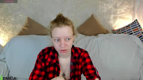 michelle_blond online show from 04/06/26, 12:52