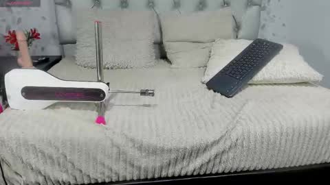 michelle perla online show from 09/16/25, 07:15