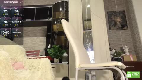 Michelle online show from 02/15/25, 11:36