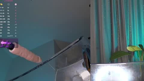 Michelle online show from 02/07/25, 01:15