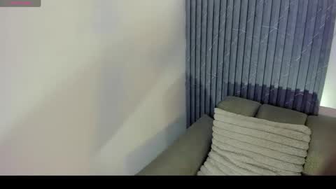 Snapshot of michellefoxx6 chatting on 05/01/26, 03:16 Michelle Foxx online show from 05/01/26, 03:16