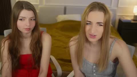 Snapshot of michelleinlove4u chatting on 02/14/25, 12:14 Michelle online show from 02/14/25, 12:14