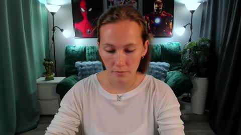 MichelleOrtis online show from 11/25/25, 12:05